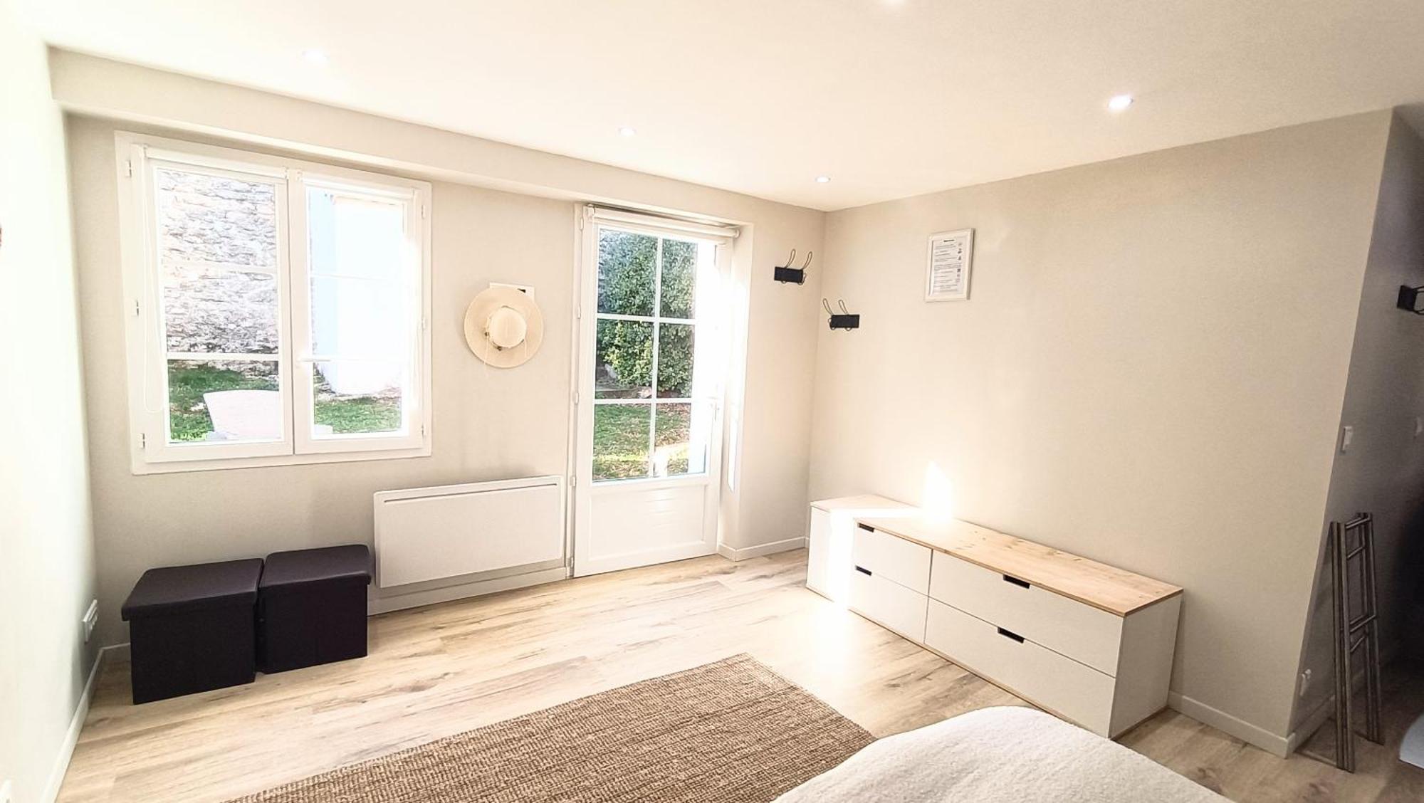 La Ferme Les Eybrachas Hotel Reauville Room photo